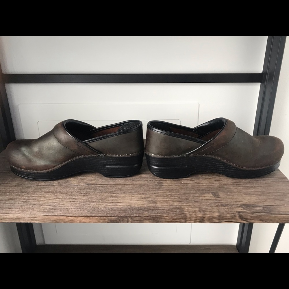 Dansko shoes